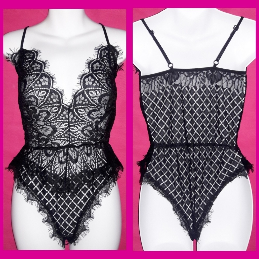 Black Geometric Eyelash Lace Bodysuit Romper - Picture 2 of 7